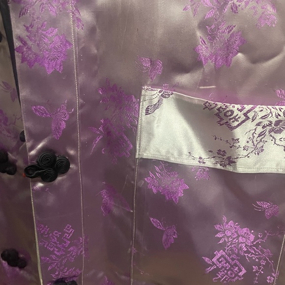 Authentic Japanese 3pc Silk Outfit!💜🤍 - Picture 2 of 11